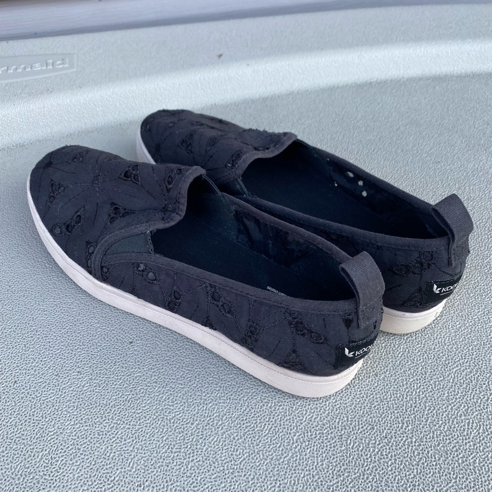Koolaburra by UGG AMIAH Summer SLIP-ON Shoes BLACK Eyelet Womens US 7 Ortholite